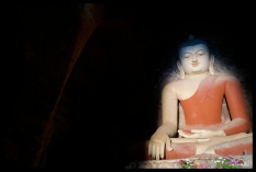 Lit Buddha - Bagan